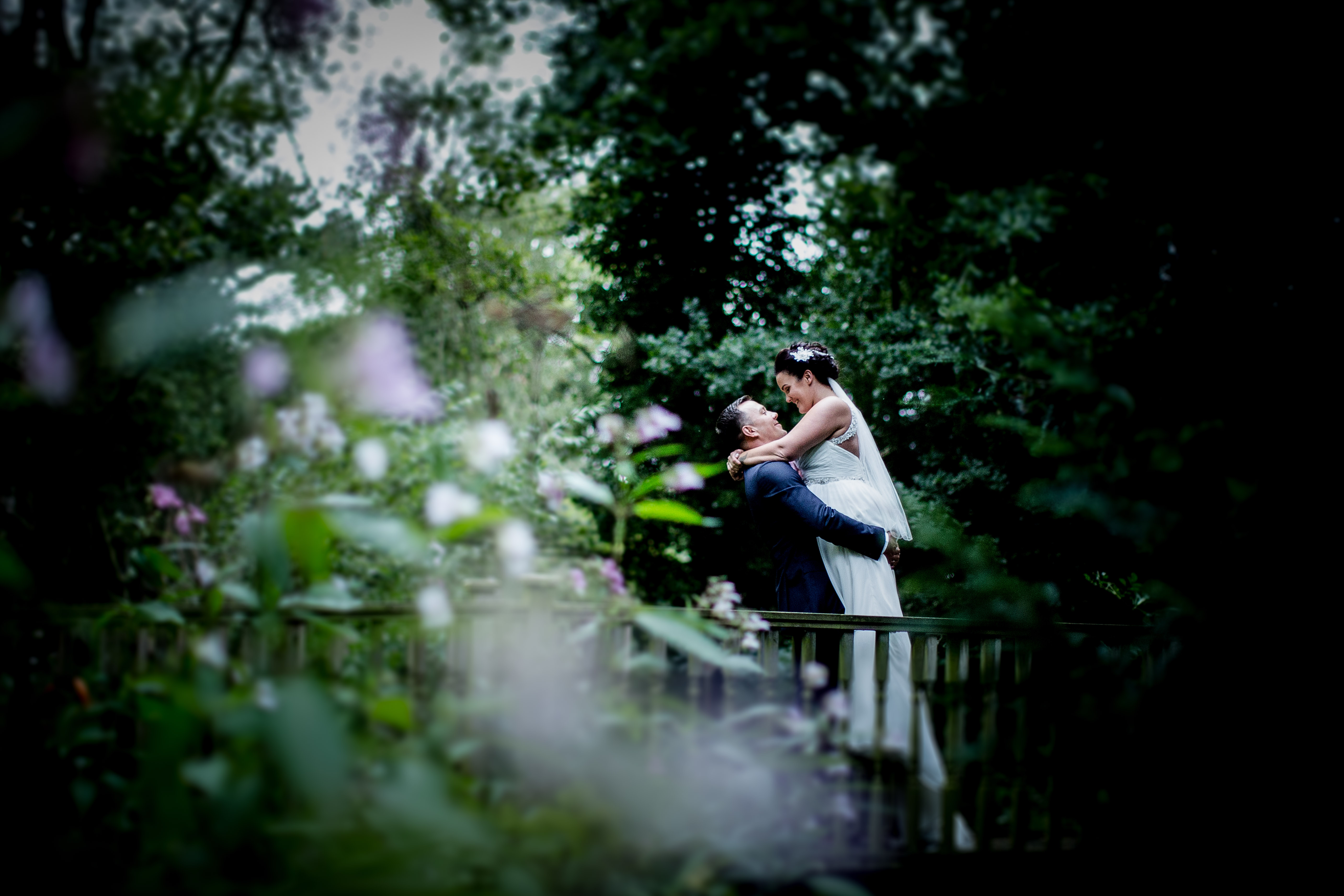 chesire, wedding, photography, woodford, wilmslow, deanwater